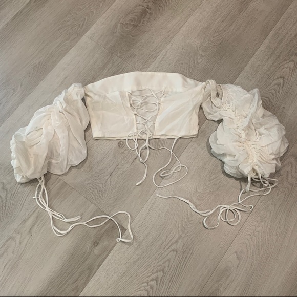 Vietnamese Brand AEIE Sophie Crop Top/ Deadstock - Picture 5 of 6